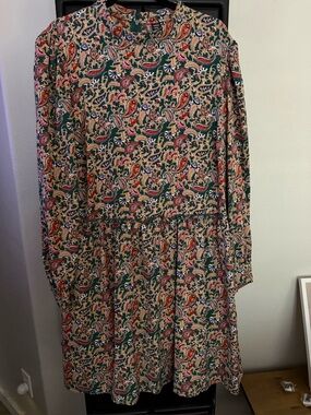 Long-Sleeve Paisley Print Women’s Dress in Green and Pink